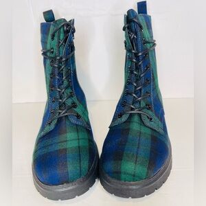 SO Women’s Green Plaid Boots